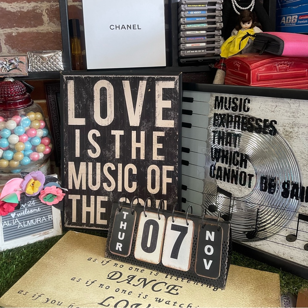 Art bundle music related